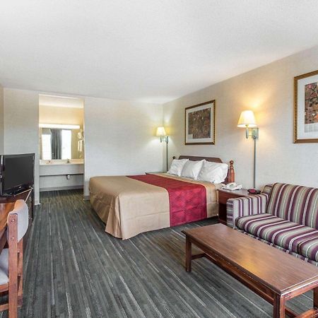 Econo Lodge Calhoun Esterno foto
