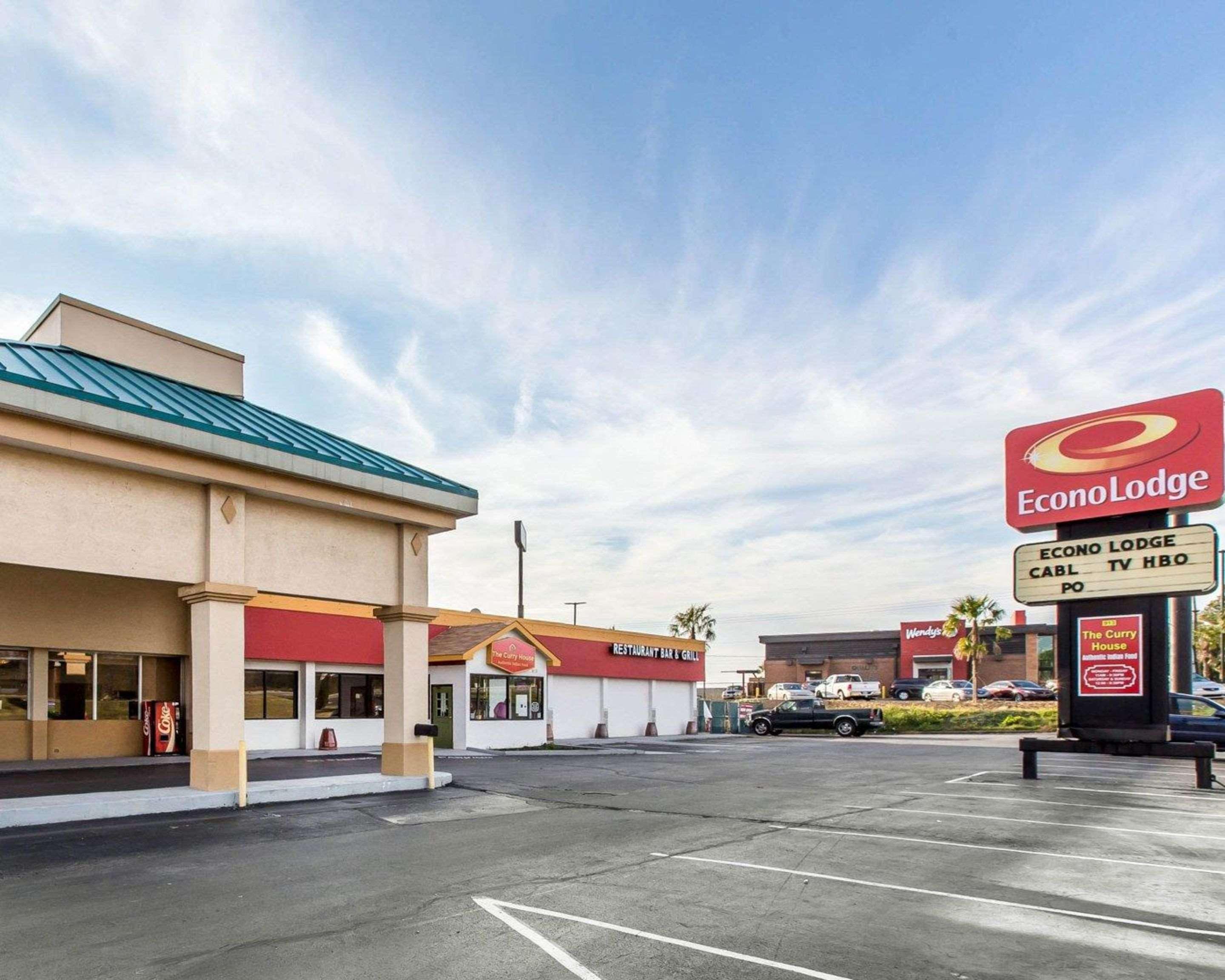 Econo Lodge Calhoun Esterno foto